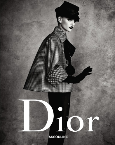 Dior, negro sobre blanco